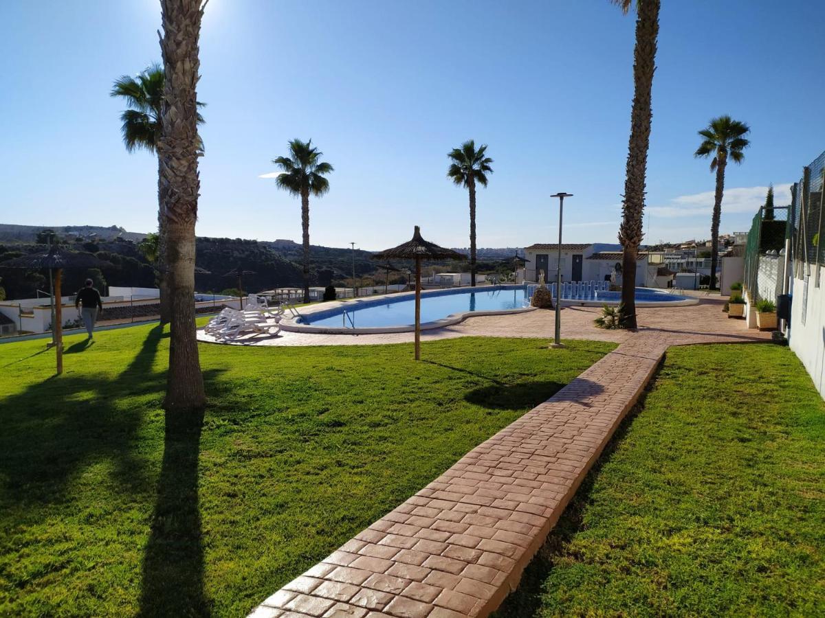 Alojamiento En Urb La Marina San Fulgencio 外观 照片